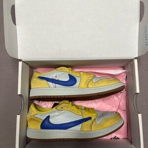 Nike Travis Scott x Air Jordan 1 Retro OG SP Low Canary, Kids size 13.5C